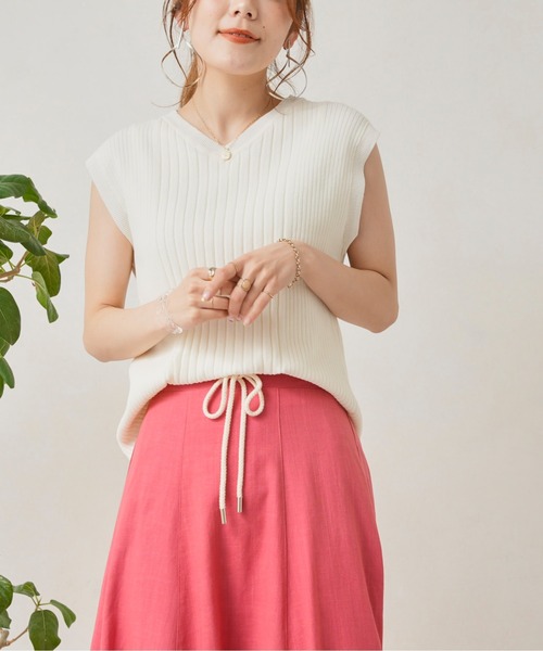 Chez toi（シェトワ）の「イレギュラーピッチコンパクトフレンチスリーブプルオーバー（ニット/セーター・レディース・ブラック/オフホワイト/オレンジ/グリーン・FREE）」の5枚目の写真