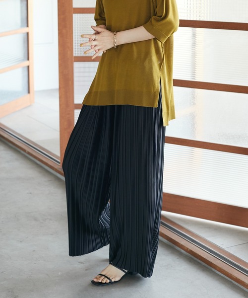 CRAFT STANDARD BOUTIQUE(クラフトスタンダードブティック)の「カットプリーツイージーパンツ *◆(その他パンツ・レディース・オレンジ/ブラック/カーキ・FREE)」の1枚目の写真
