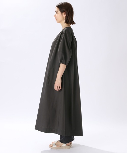 niko and...（ニコアンド）の「ファンクション配色Vネックワンピース（ワンピース・レディース・イエロー×ブラック/チャコール/カーキ・MEDIUM/LARGE）」の5枚目の写真