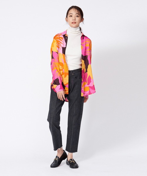 36Quatre-Neuf（カトルナフ）の「Roseannaフラワープリントレギュラー（シャツ/ブラウス・レディース・オレンジ・フリー）」の12枚目の写真