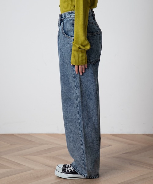 WEGO（ウィゴー）の「WEGO/ウエストタックルーズパンツ（デニムパンツ・レディース・ホワイト/コバルトブルー・SMALL/MEDIUM）」の16枚目の写真