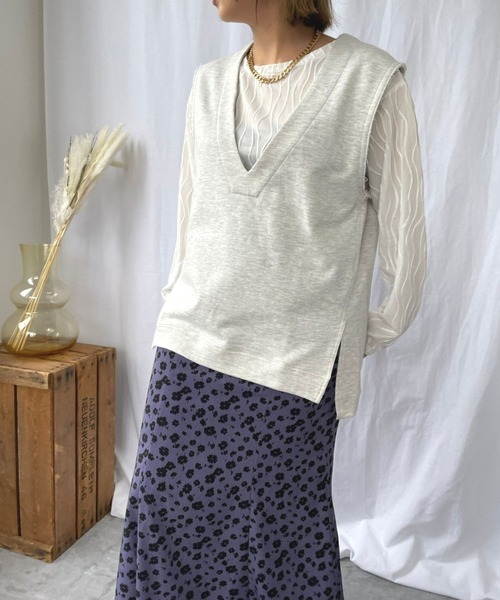 ＪＵＧＬＡＮＳ（ユグランス）の「☆ シーズンレスで使える万能ベスト。裏毛Vネックベスト　T2935（ベスト・レディース・オートミール/チャコール・FREE）」の10枚目の写真