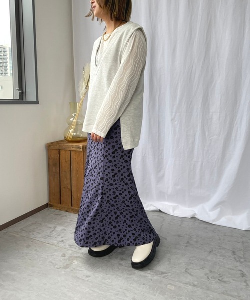 ＪＵＧＬＡＮＳ（ユグランス）の「☆ シーズンレスで使える万能ベスト。裏毛Vネックベスト　T2935（ベスト・レディース・オートミール/チャコール・FREE）」の11枚目の写真