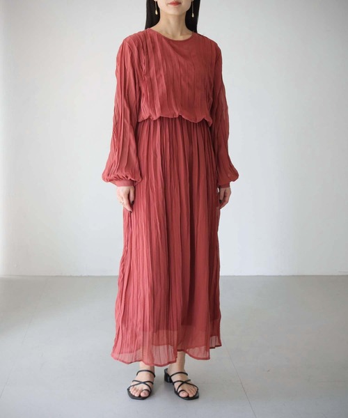 cheriella(シェリエラ)の「【cheriella】WEB限定クリンクルブラウジングワンピース 新色追加(ドレス・レディース・ブラック/グリーン/テラコッタ/アイボリー・M)」の10枚目の写真