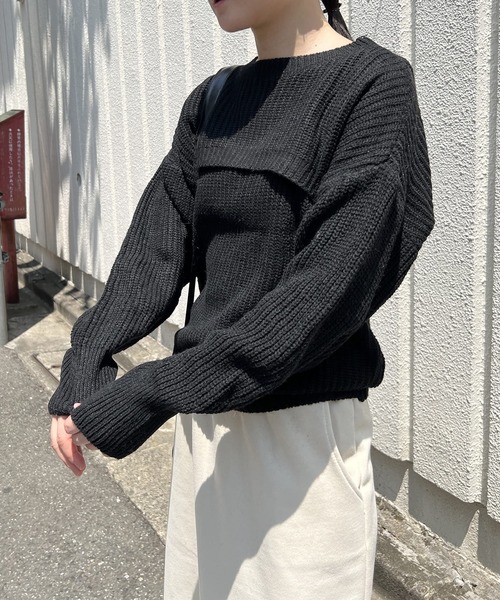 Jewelobe(ジュエローブ)の「ショートボレロ×ルーズタンクニットアップトップス(アンサンブル・レディース・ブラック/オフホワイト・FREE)」の13枚目の写真