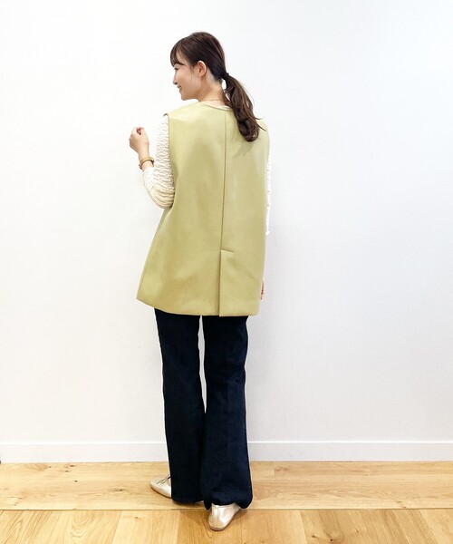 OPAQUE.CLIP（オペークドットクリップ）の「◆フラワーレースハイネックトップス（Tシャツ/カットソー・レディース・ブラック/ベージュ/オフホワイト・38）」の17枚目の写真