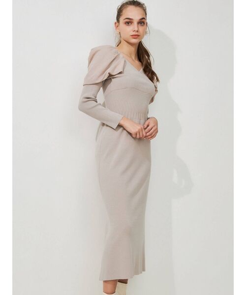 MERCURYDUO（マーキュリーデュオ）の「ウエストリブパワショルニットワンピース（ワンピース・レディース・アイボリー/ブラック/ベージュ/チャコールグレー・SMALL/MEDIUM）」の5枚目の写真