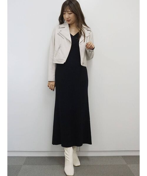 MERCURYDUO（マーキュリーデュオ）の「ウエストリブパワショルニットワンピース（ワンピース・レディース・アイボリー/ブラック/ベージュ/チャコールグレー・SMALL/MEDIUM）」の18枚目の写真