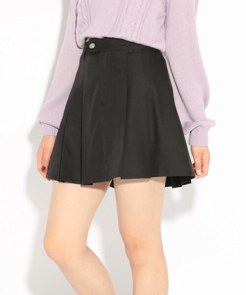 PINK-latte（ピンクラテ）の「◆【ニコラ掲載アイテム】シンプルプリーツミニスカート（スカート・キッズ・ベージュ/ブラック/チャコールグレー・14/15 /16）」の10枚目の写真