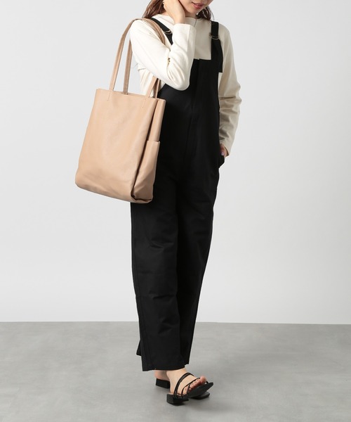 SETUP7（セットアップセブン）の「【SETUP7】A4収納可能 PUレザー仕切りトートバッグ SNBD（トートバッグ・レディース・ベージュ/グレイッシュベージュ/ブラック/ブルー/グレー/アイボリー/シルバー/チャコールグレー/ゴールド・FREE）」の14枚目の写真