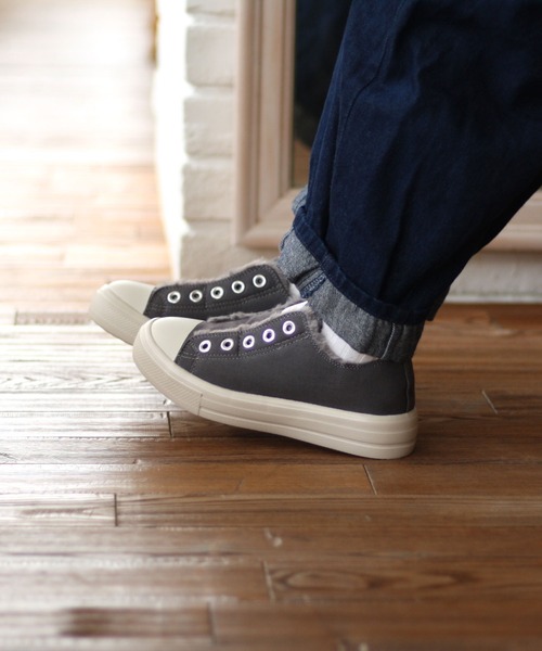 kitson(キットソン)の「kitson / キットソン 3WAYフェイクファースニーカー / hsky(スニーカー・レディース・グレー/ブラック/ベージュ・SMALL/MEDIUM/LARGE/X-LARGE)」の3枚目の写真