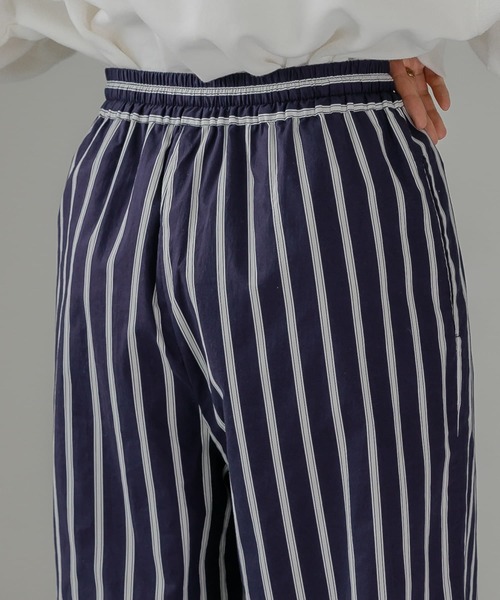 KBF(ケイビーエフ)の「マルチストライプイージーパンツ(その他パンツ・レディース・ホワイト系その他/ブルー系その他・ONE)」の13枚目の写真