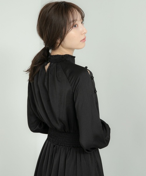 Andemiu（アンデミュウ）の「【WEB限定】カタボタンシャーリングワンピース178874（ワンピース・レディース・ブラック/ホワイト系その他5/ベージュ/その他10・FREE）」の21枚目の写真