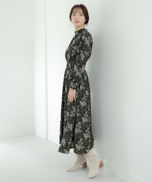 Andemiu（アンデミュウ）の「【WEB限定】カタボタンシャーリングワンピース178874（ワンピース・レディース・ブラック/ホワイト系その他5/ベージュ/その他10・FREE）」の9枚目の写真