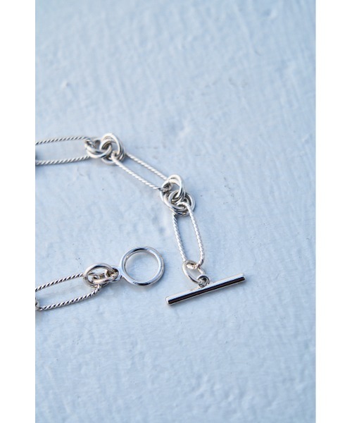 AZUL by moussy（アズールバイマウジー）の「KNOTS CHAIN BRACELET/ノットチェーンブレスレット（ブレスレット・レディース・シルバー/ゴールド系その他・FREE）」の8枚目の写真