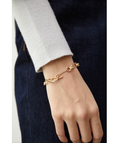 AZUL by moussy（アズールバイマウジー）の「KNOTS CHAIN BRACELET/ノットチェーンブレスレット（ブレスレット・レディース・シルバー/ゴールド系その他・FREE）」の11枚目の写真