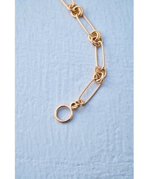 AZUL by moussy（アズールバイマウジー）の「KNOTS CHAIN BRACELET/ノットチェーンブレスレット（ブレスレット・レディース・シルバー/ゴールド系その他・FREE）」の17枚目の写真