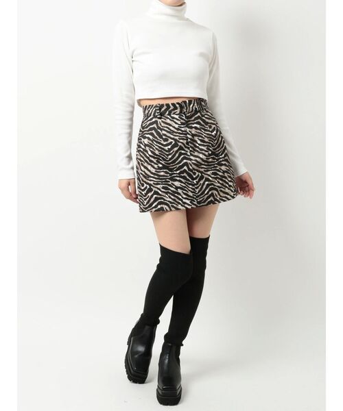 EVRIS（エヴリス）の「ツイルタイトミニスカート（スカート・レディース・ブラック/その他1・SMALL/MEDIUM）」の6枚目の写真