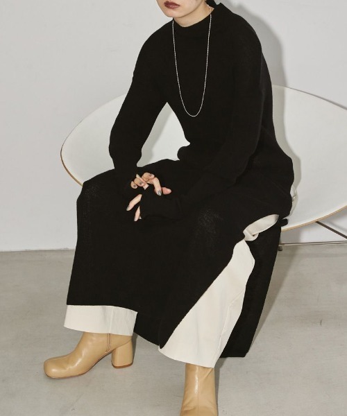 ワンピース todayful Slit Knit Dress TODAYFUL（トゥデイフル）の「slit neck knit dress（ワンピース