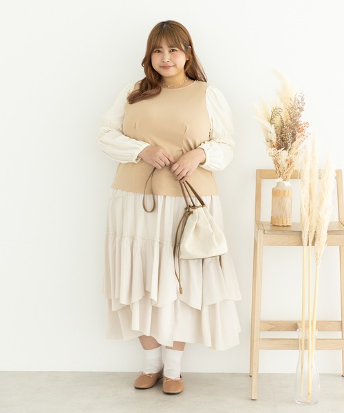 SLURR（スラ―）の「[大きいサイズ]配色スリーブプルオーバー（シャツ/ブラウス・レディース・ブラック/ベージュ・L）」の11枚目の写真