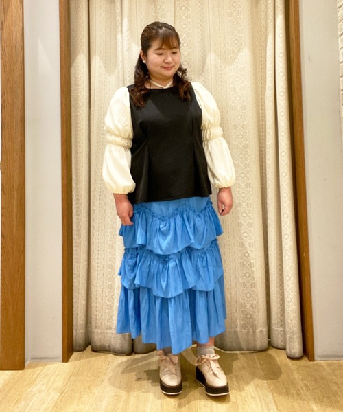 SLURR（スラ―）の「[大きいサイズ]配色スリーブプルオーバー（シャツ/ブラウス・レディース・ブラック/ベージュ・L）」の14枚目の写真