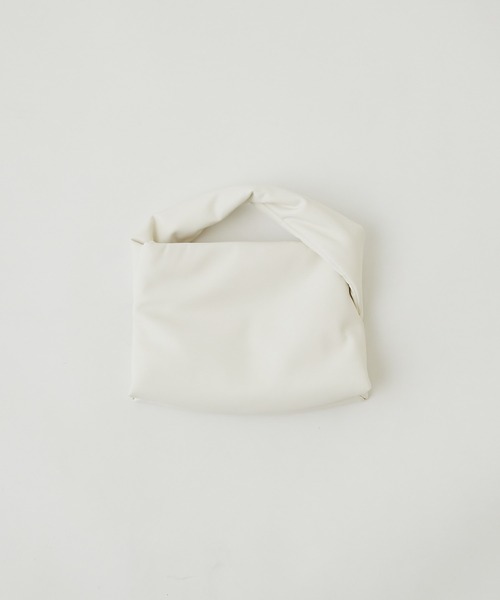 GALLARDAGALANTE（ガリャルダガランテ）の「【2.718】ピローバッグ（ハンドバッグ・レディース・ホワイト/ダークブラウン・FREE）」の14枚目の写真