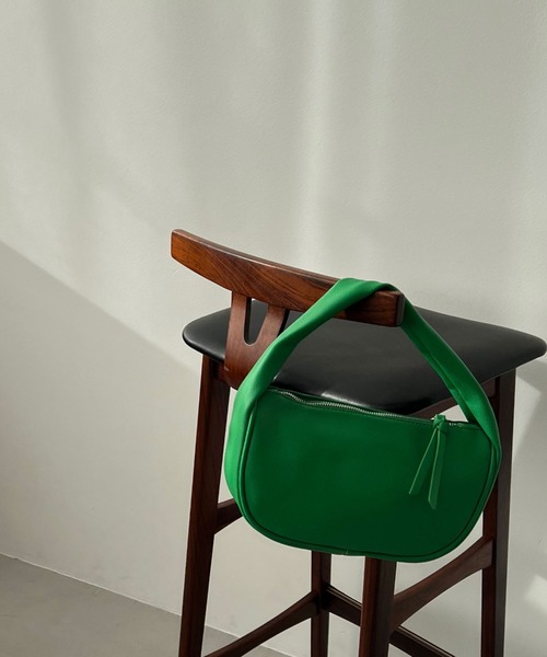 Doux archives（ドゥアルシーヴ）の「ＰＵハーフムーンＢＡＧ（ハンドバッグ・レディース・オフホワイト/イエロー/グリーン・FREE）」の2枚目の写真