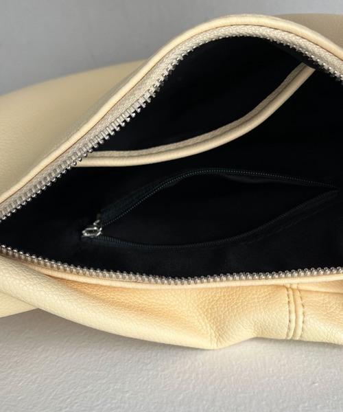 Doux archives（ドゥアルシーヴ）の「ＰＵハーフムーンＢＡＧ（ハンドバッグ・レディース・オフホワイト/イエロー/グリーン・FREE）」の10枚目の写真