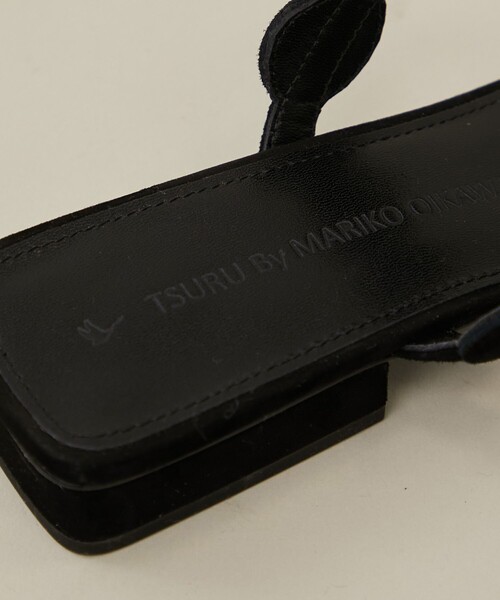 TSURU by Mariko Oikawa(ツルバイマリコオイカワ)の「【TSURU by MARIKO OIKAWA(ツルバイマリコオイカワ)】Relief(サンダル・レディース・ブラック・35/37/36)」の13枚目の写真