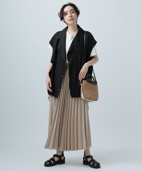 BAYFLOW(ベイフロー)の「リネンライクプリーツスカート(スカート・レディース・カーキ/ネイビー/ベージュ・SMALL/MEDIUM)」の4枚目の写真