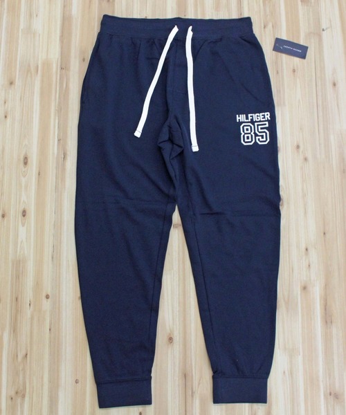 TOMMY HILFIGER(トミーヒルフィガー)の「ナンバリングロゴスウェットジョガーパンツ 85 Jogger(スウェットパンツ・メンズ・ネイビー/チャコール・M/XL/L)」の8枚目の写真