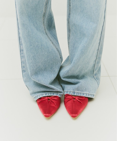 un/neu（アンノイ）の「ポインテッドバックストラップリボンミュール / サテンフラットミュール / グリッターサンダル（パンプス・レディース・グリーン/レッド/ブラック/ベビーピンク/シルバー・SMALL/MEDIUM/LARGE）」の8枚目の写真