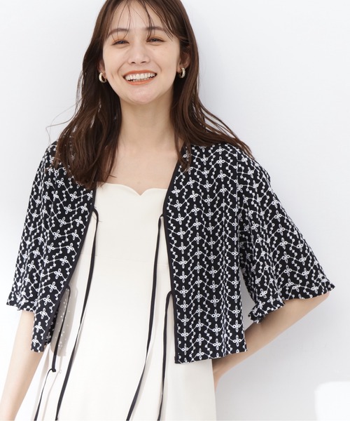 N.(N. Natural Beauty Basic)(エヌエヌナチュラルビューティーベーシック)の「◆フリントリボンエンブロイダリーブラウス(シャツ/ブラウス・レディース・ブラック/オフホワイト・MEDIUM)」の1枚目の写真