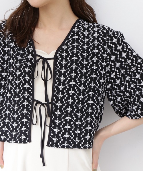 N.(N. Natural Beauty Basic)(エヌエヌナチュラルビューティーベーシック)の「◆フリントリボンエンブロイダリーブラウス(シャツ/ブラウス・レディース・ブラック/オフホワイト・MEDIUM)」の8枚目の写真
