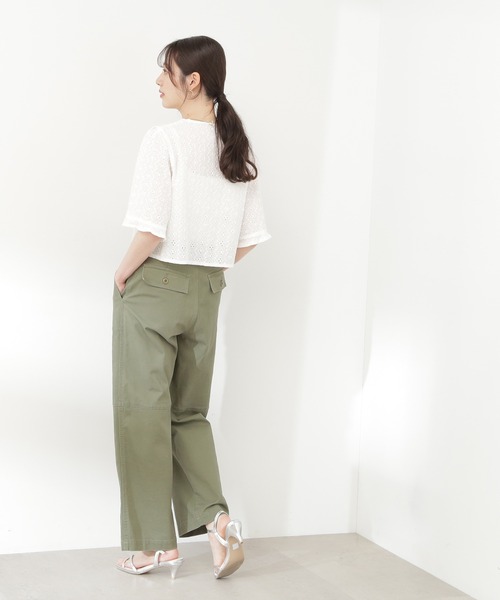 N.(N. Natural Beauty Basic)(エヌエヌナチュラルビューティーベーシック)の「◆フリントリボンエンブロイダリーブラウス(シャツ/ブラウス・レディース・ブラック/オフホワイト・MEDIUM)」の17枚目の写真