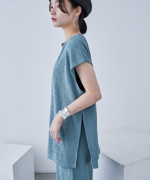 Fashion Letter(ファッションレター)の「プリーツトップス×パンツ セットアップ(Tシャツ/カットソー・レディース・ブラック/ブルー/アイボリー/グレイッシュベージュ・M)」の12枚目の写真