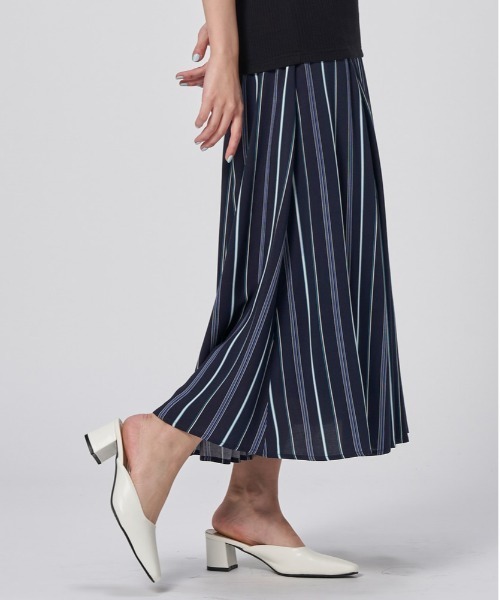 HONEYSUCKLE ROSE（ハニーサックルローズ）の「【HONEYSUCKLE ROSE】マルチストライプスカート（スカート・レディース・ホワイト×ネイビー/ネイビー・L/M）」の18枚目の写真