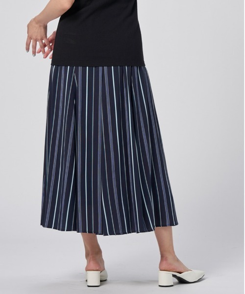 HONEYSUCKLE ROSE（ハニーサックルローズ）の「【HONEYSUCKLE ROSE】マルチストライプスカート（スカート・レディース・ホワイト×ネイビー/ネイビー・L/M）」の19枚目の写真