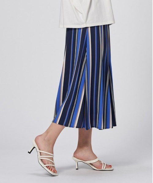 HONEYSUCKLE ROSE（ハニーサックルローズ）の「【HONEYSUCKLE ROSE】マルチストライプスカート（スカート・レディース・ホワイト×ネイビー/ネイビー・L/M）」の21枚目の写真