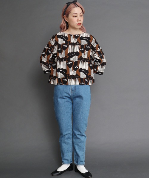 peu pres(プープレ)の「●マッシュルームプリント後ろあきBL(シャツ/ブラウス・レディース・ブラウン/グリーン・FREE)」の4枚目の写真