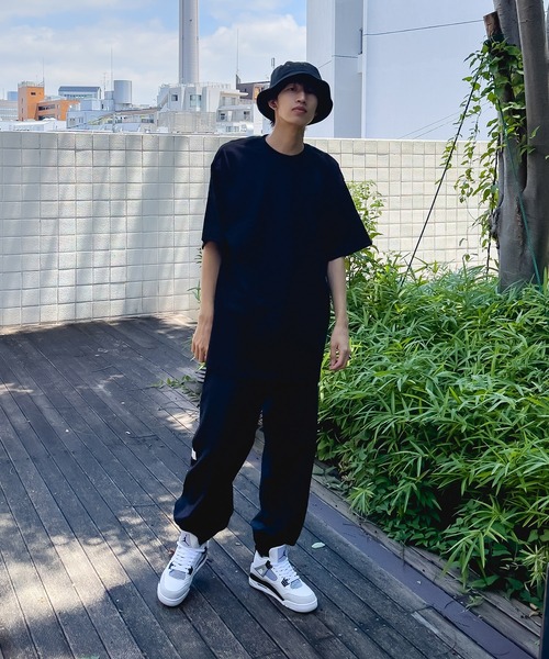 SHAKA WeAR（シャカウェア）の「【SHAKA WEAR/シャカウェア】7.5 OZ MAX HEAVYWEIGHT SHORTSLEEVE ヘビーウェイト Tシャツ（Tシャツ/カットソー・メンズ・ブラック/ホワイト・X-LARGE/XX-LARGE/SMALL/LARGE/MEDIUM）」の7枚目の写真