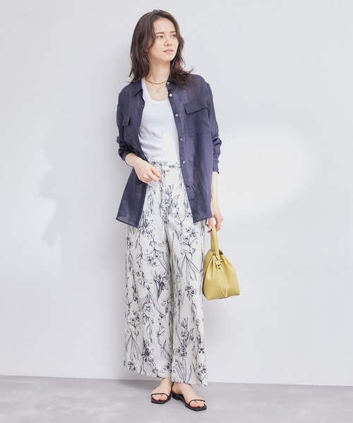 ROPE'（ロペ）の「【洗える】フラワーリーフプリントワイドパンツ（その他パンツ・レディース・ブラック/ホワイト・36/38）」の5枚目の写真