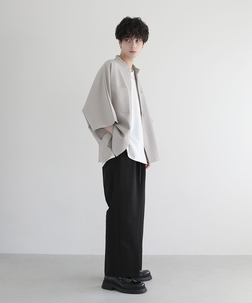 LILL（リル）の「ドレープセンタープレスセミワイドスラックスパンツ（スラックス・メンズ・ライトグレー/ブラック・L/M/S/XL）」の15枚目の写真
