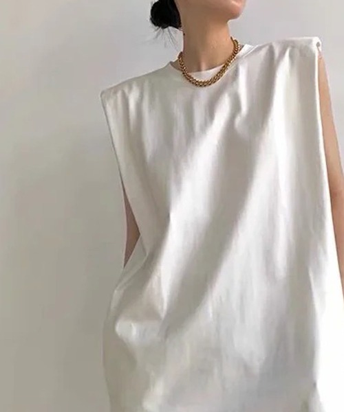 nuanti(ニュアンティ)の「肩パット&タックノースリiラインチュニック(チュニック・レディース・ホワイト/ブラック/グレー・S/M)」の5枚目の写真