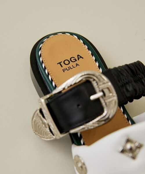 TOGA PULLA/トーガプルラ】AJ1271/フラットスダッズサンダル