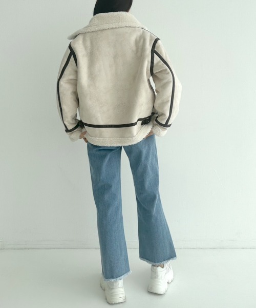 OLIVE des OLIVE（オリーブデオリーブ）の「【WEB限定】ヴィンテージ風フライトジャケット　1032070040（ライダースジャケット・レディース・オフホワイト/ブラック・FREE）」の6枚目の写真