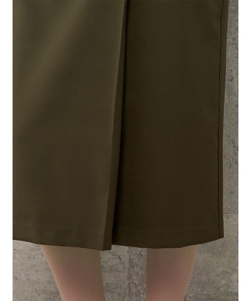 Perfect Suit FActory（パーフェクトスーツファクトリー）の「【お仕事OK】ダブルツイル　ラップ風ストレートスカート　ピンク/カーキ（スカート・レディース・カーキ/サーモンピンク・M/S/L）」の4枚目の写真