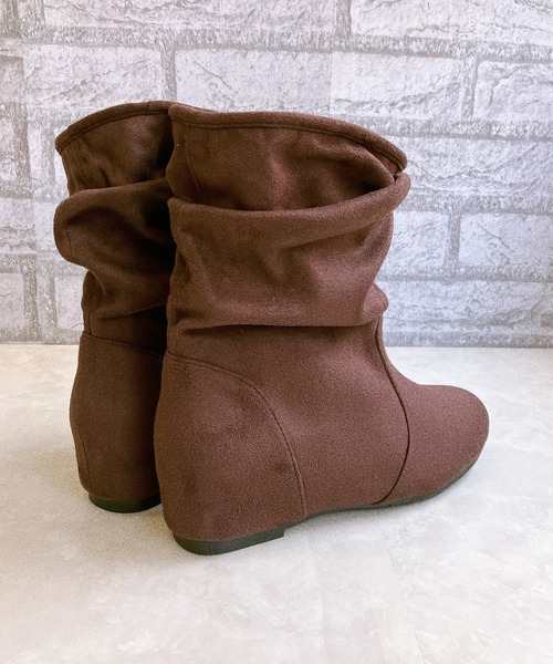 Noubel Voug Relax（ヌーベルヴォーグリラックス）の「インヒール くしゅくしゅ あったかブーツ（ブーツ・レディース・ダークブラウン/ベージュ系その他/ブラック・L/S/LL/M）」の4枚目の写真