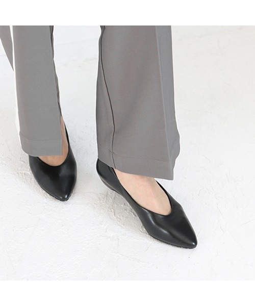 SOROTTO(ソロット)の「ふかふか3Dインソール/3cmヒール/防滑底の走れるパンプス(パンプス・レディース・ピンク/ブラック/ライトブラウン/ブルー・22.5cm/23.5cm/24.0cm/22.0cm/23.0cm/24.5cm/25.0cm)」の2枚目の写真