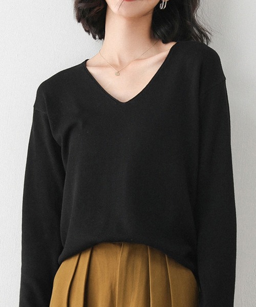 aimoha（アイモハ）の「ベーシック　Vネックニットトップス（ニット/セーター・レディース・パープル/ブルー/ブラック/ホワイト・LARGE/MEDIUM/X-LARGE）」の22枚目の写真